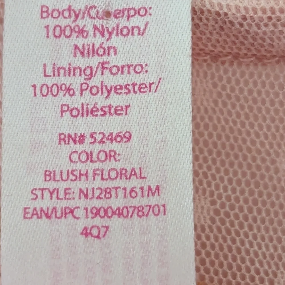 Juniors Top Shell Sheer floral outer lining feminine delicate spring summer